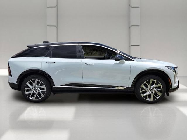 2027 Cadillac OPTIQ Luxury