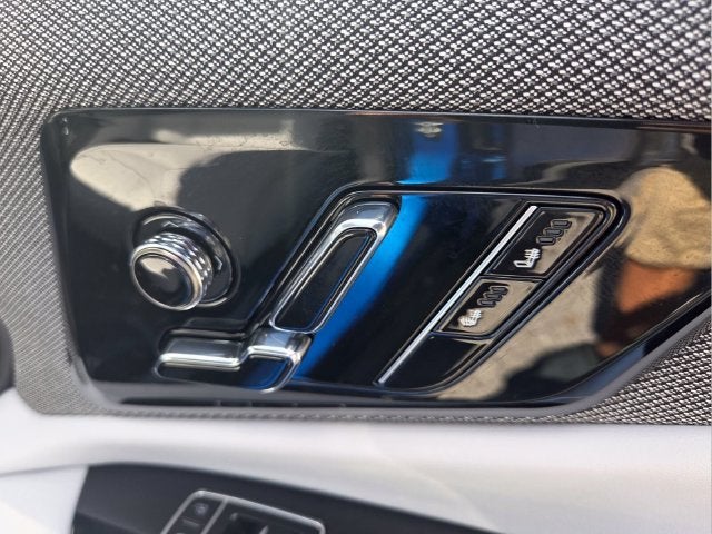 2027 Cadillac OPTIQ Luxury