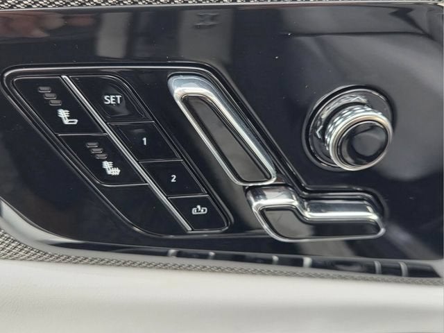 2027 Cadillac OPTIQ Luxury