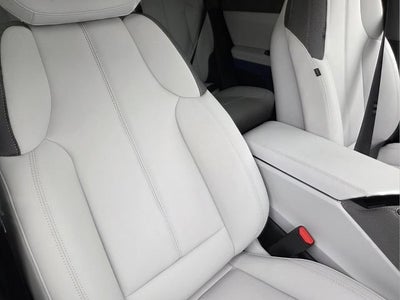 2027 Cadillac OPTIQ Luxury