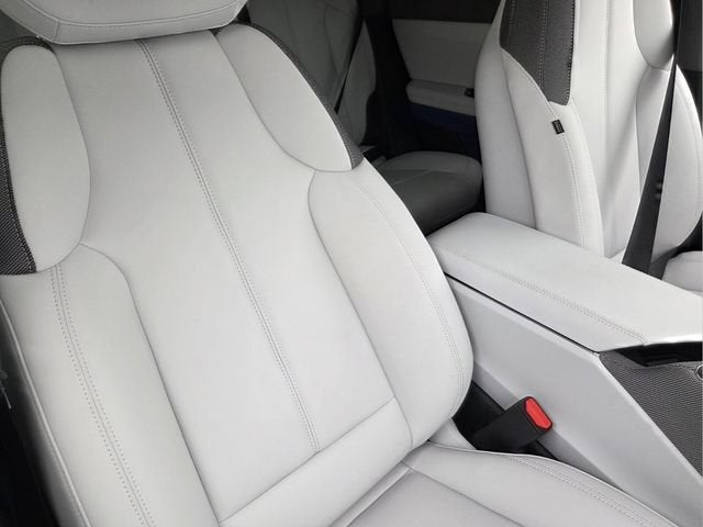 2027 Cadillac OPTIQ Luxury