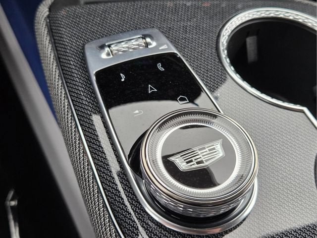2027 Cadillac OPTIQ Luxury