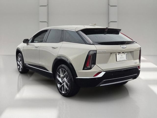 2027 Cadillac OPTIQ Luxury