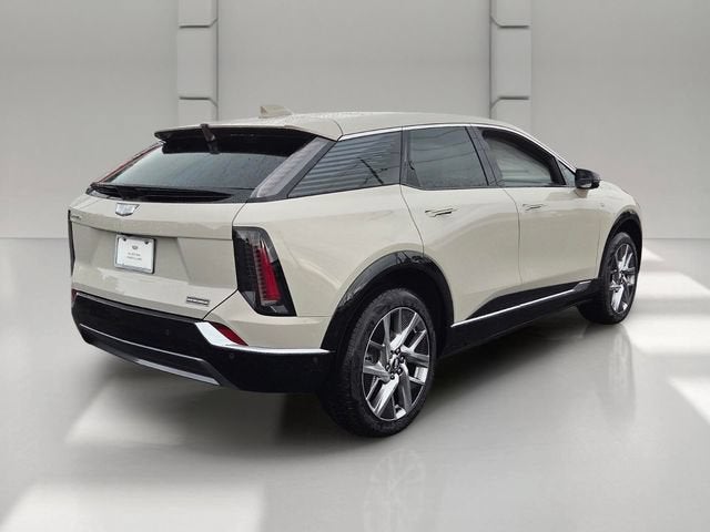 2027 Cadillac OPTIQ Luxury