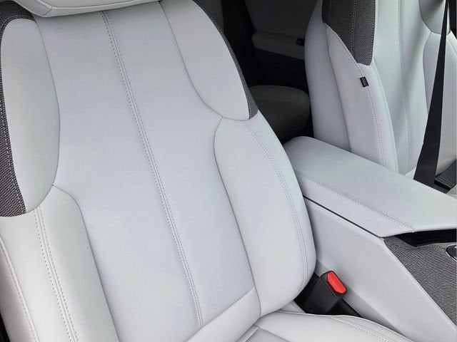 2027 Cadillac OPTIQ Luxury