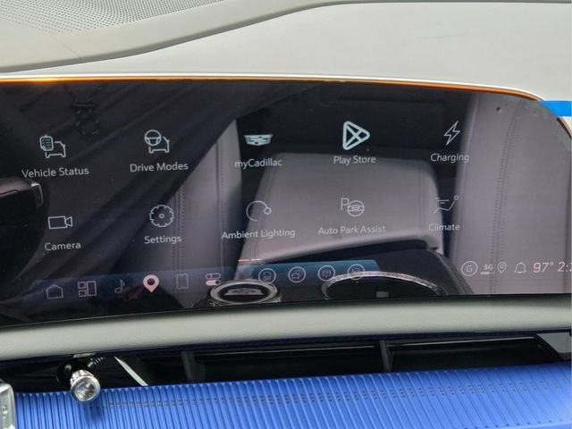 2027 Cadillac OPTIQ Luxury
