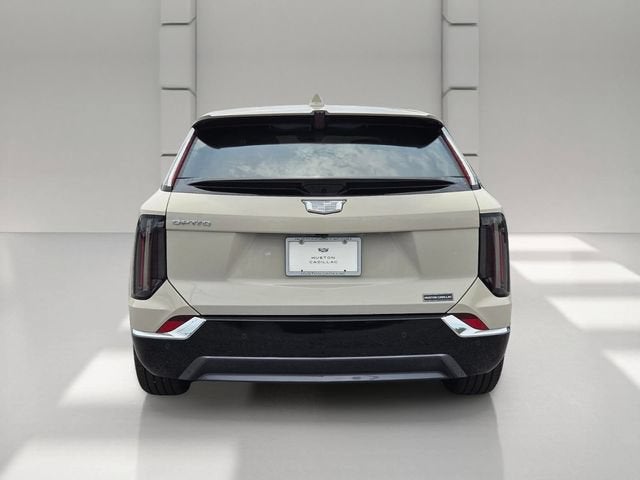 2027 Cadillac OPTIQ Luxury