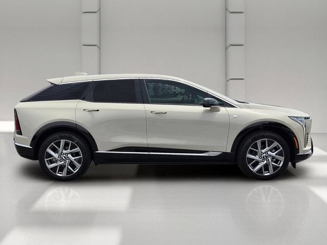 2027 Cadillac OPTIQ Luxury