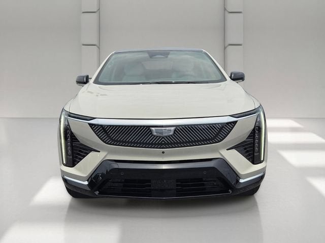 2027 Cadillac OPTIQ Luxury