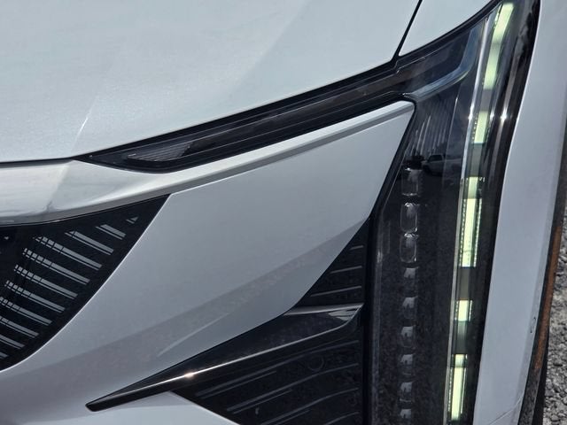 2026 Cadillac OPTIQ Premium Luxury