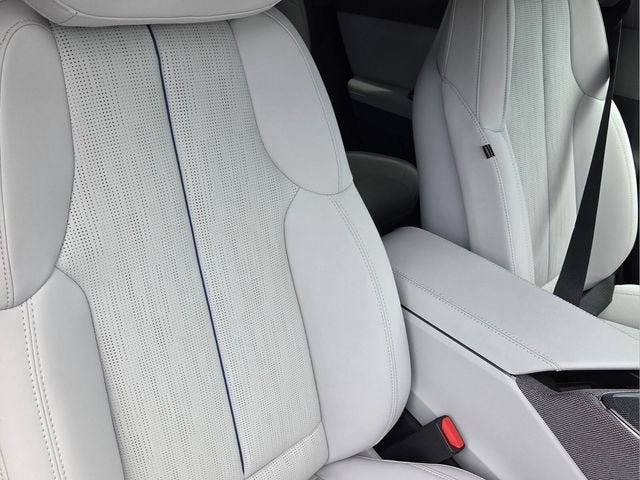 2026 Cadillac OPTIQ Premium Luxury