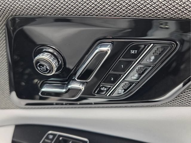 2026 Cadillac OPTIQ Premium Luxury