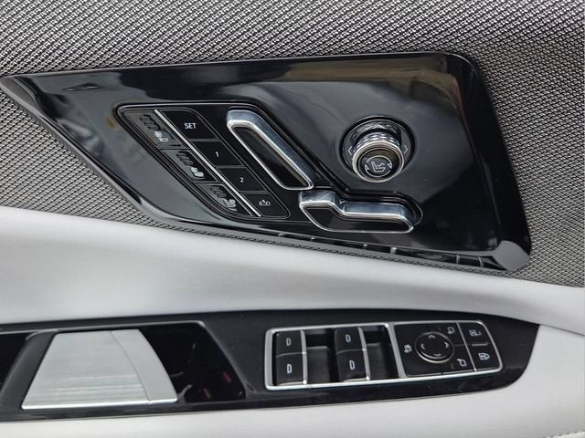 2026 Cadillac OPTIQ Premium Luxury