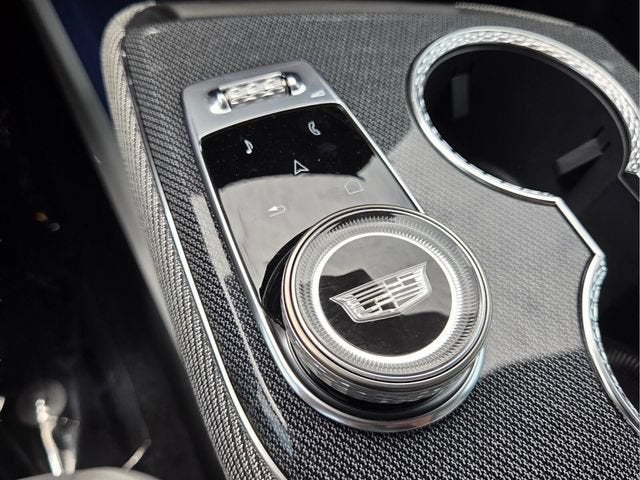 2026 Cadillac OPTIQ Premium Luxury