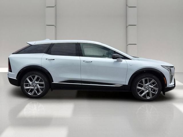 2026 Cadillac OPTIQ Premium Luxury