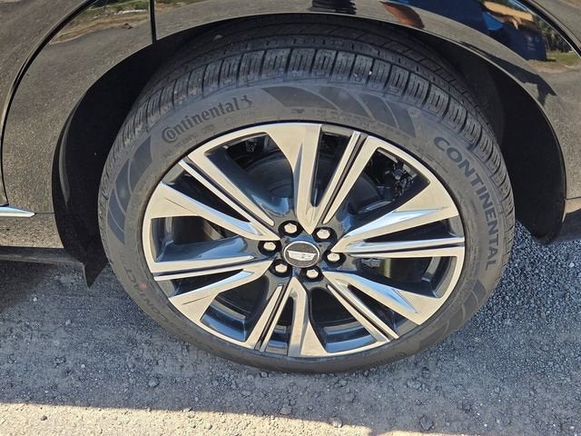 2026 Cadillac OPTIQ Premium Luxury