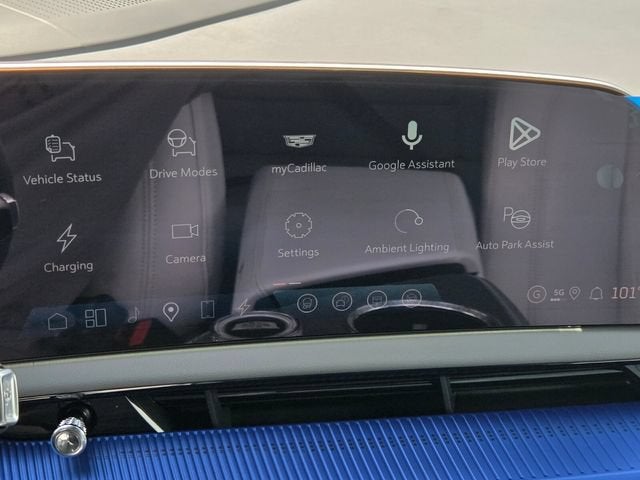 2026 Cadillac OPTIQ Premium Luxury
