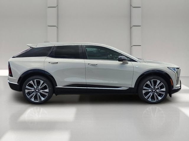 2027 Cadillac OPTIQ Premium Luxury - Photo 6