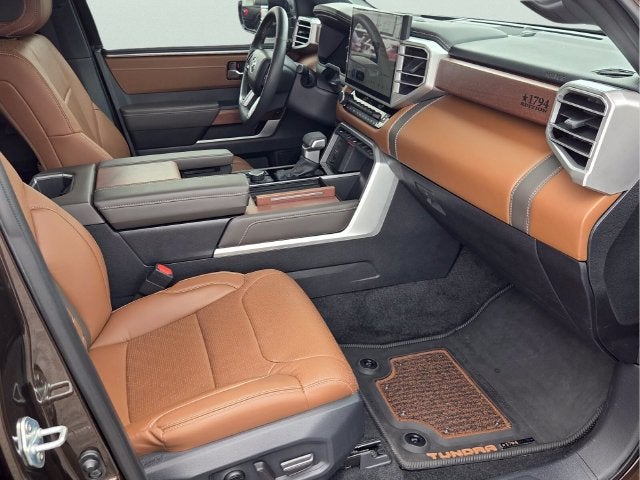 2025 Toyota Tundra 1794 Edition - Photo 18