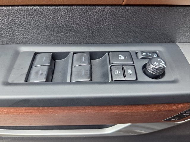 2025 Toyota Tundra 1794 Edition - Photo 24