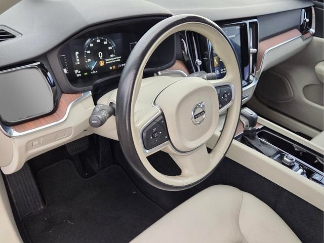 2019 Volvo S60 Momentum - Photo 11