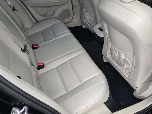 2019 Volvo S60 Momentum - Photo 16
