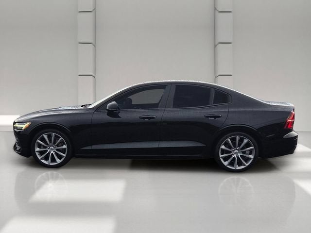 2019 Volvo S60 Momentum - Photo 2