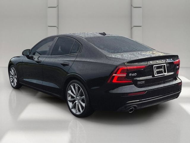 2019 Volvo S60 Momentum - Photo 3