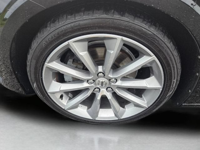 2019 Volvo S60 Momentum - Photo 9