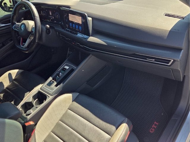 2022 Volkswagen Golf GTI SE