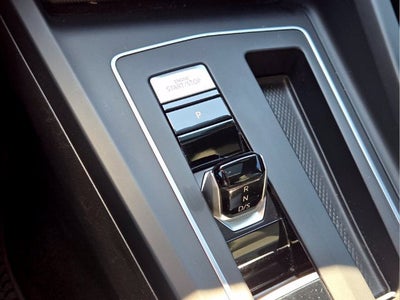 2022 Volkswagen Golf GTI SE