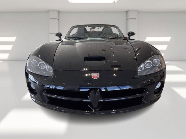 2004 Dodge Viper SRT10