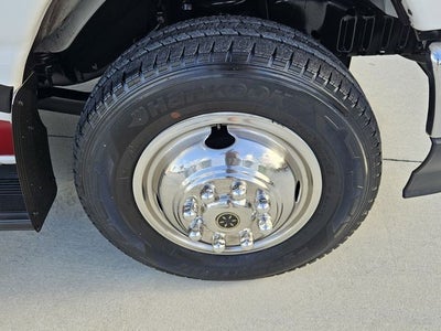 2021 Ford E-Series Cutaway Base