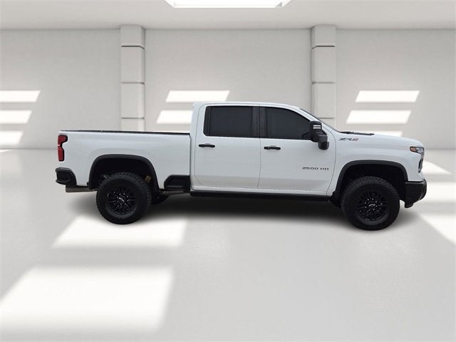 2025 Chevrolet Silverado 2500 HD ZR2