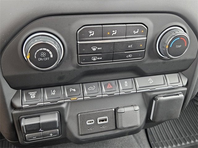 2024 Chevrolet Silverado 2500 HD Custom