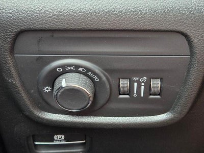 2026 Jeep Grand Cherokee Laredo 4x4