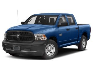 2015 RAM 1500 2WD Crew Cab 5.7 Ft Box Express