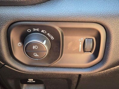 2024 RAM 1500 Big Horn 4x2 Crew Cab 5'7" Box