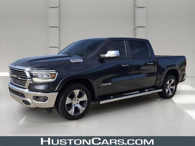 2019 RAM 1500 Laramie 4x4 Crew Cab 5'7" Box