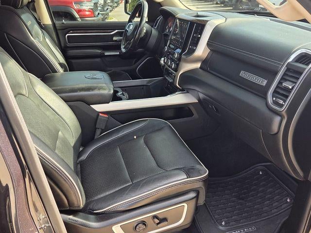 2019 RAM 1500 Laramie 4x4 Crew Cab 5'7" Box