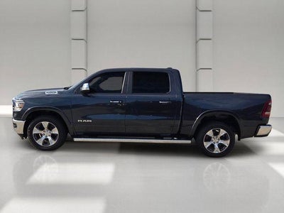 2019 RAM 1500 Laramie 4x4 Crew Cab 5'7" Box