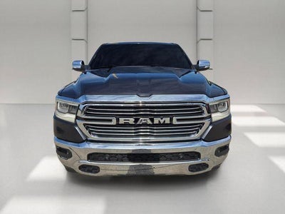 2019 RAM 1500 Laramie 4x4 Crew Cab 5'7" Box