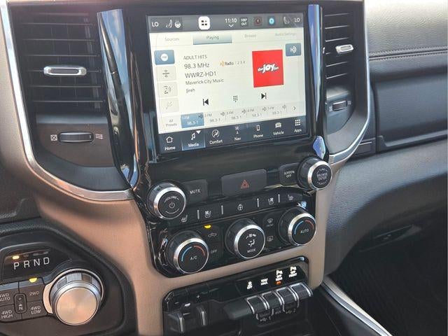 2022 RAM 1500 Laramie 4x4 Crew Cab 5'7" Box