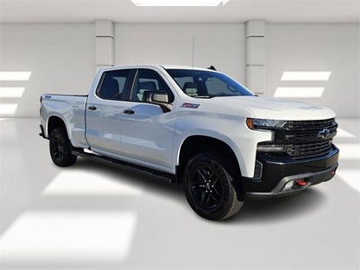 2021 Chevrolet Silverado 1500 Crew Cab Standard Box 4-Wheel Drive LT Trail Boss