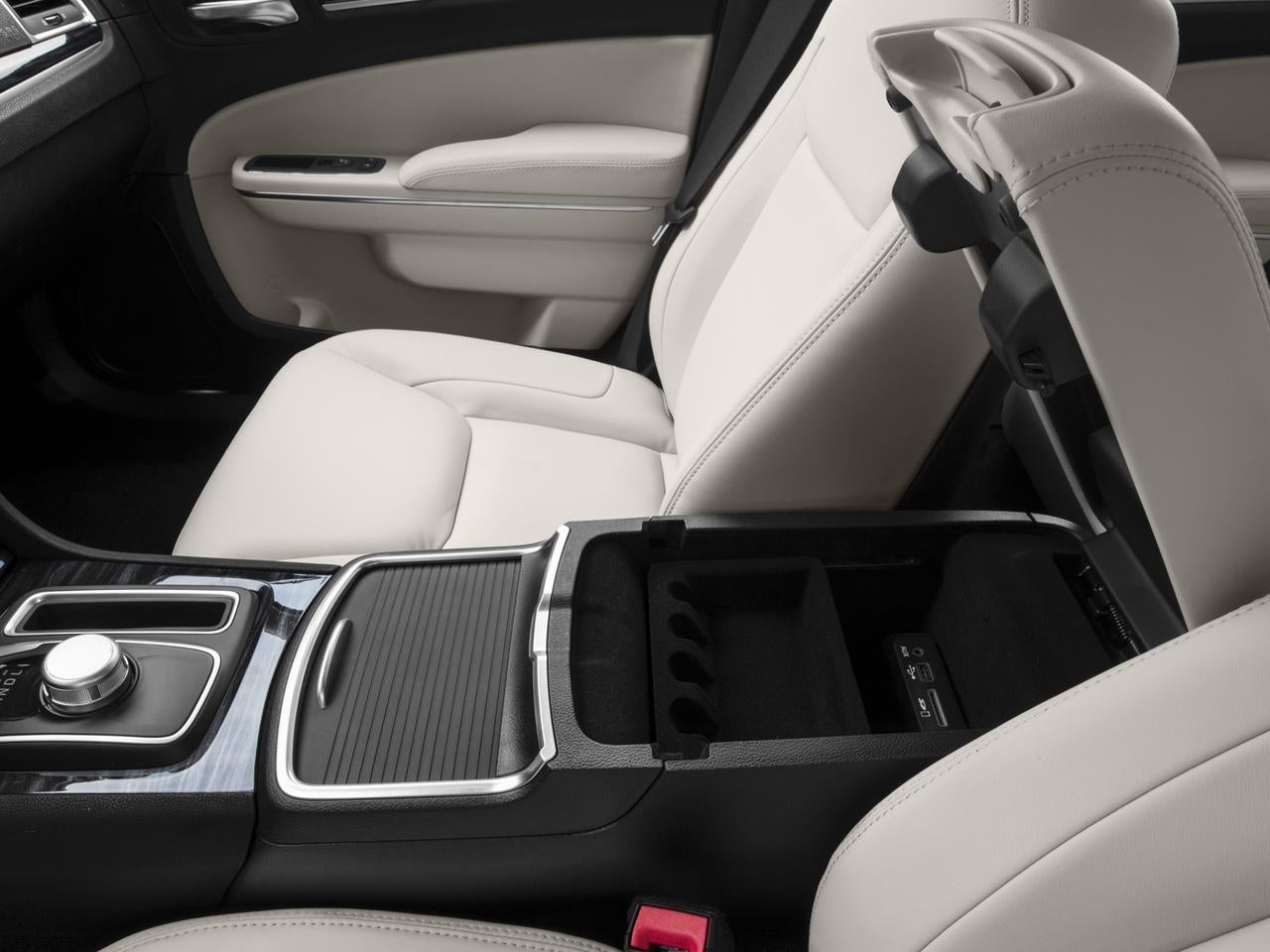 2016 Chrysler 300 4dr Sdn Limited AWD