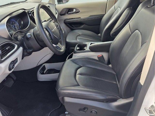 2024 Chrysler Pacifica Touring L FWD