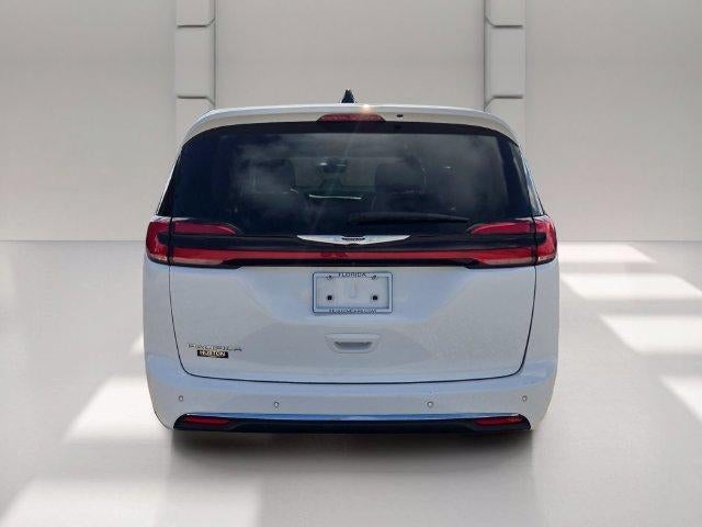 2024 Chrysler Pacifica Touring L FWD