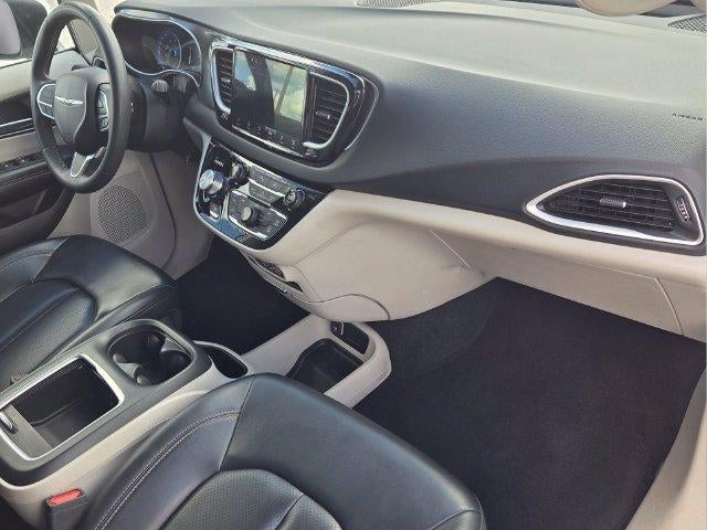 2023 Chrysler Pacifica Touring L FWD