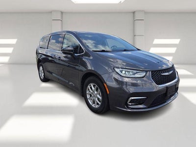 2023 Chrysler Pacifica Touring L FWD