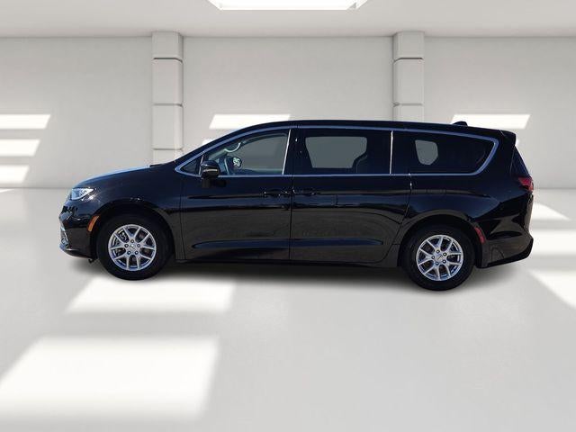 2024 Chrysler Pacifica Touring L FWD